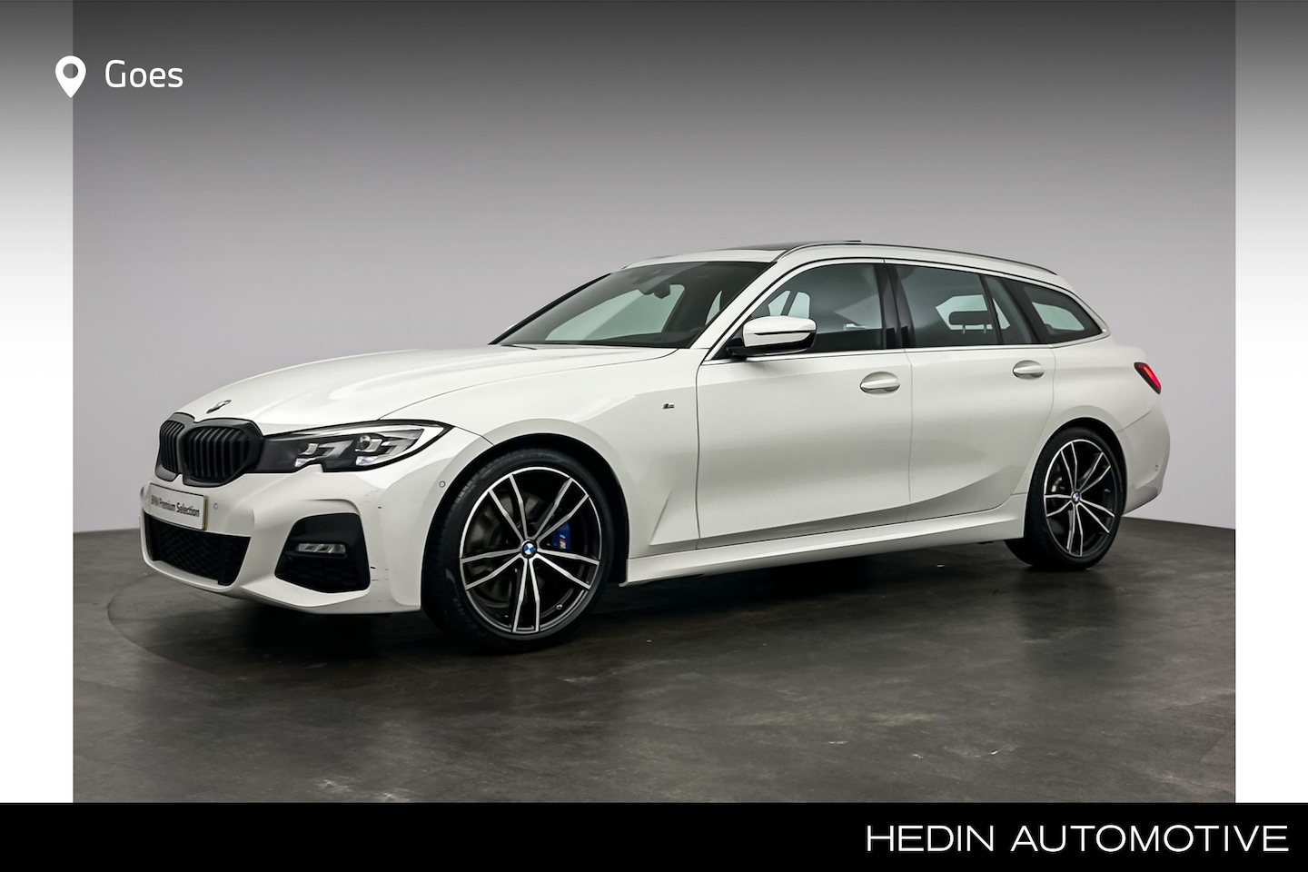 BMW 3-serie Touring - 330i Introduction Executive | M Sport Plus Pack | Achteruitrijcamera | Glazen panoramadak - AutoWereld.nl