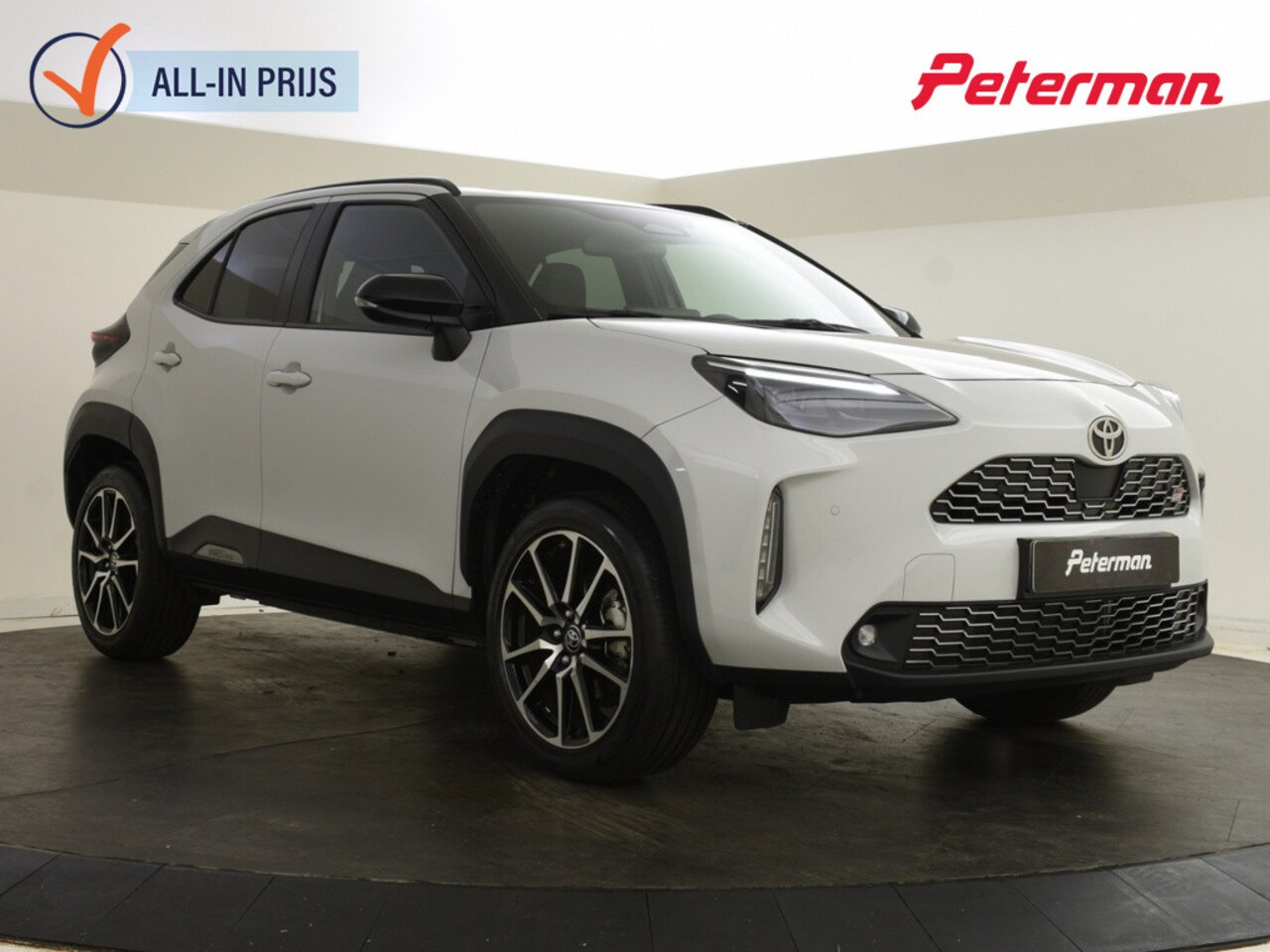 Toyota Yaris Cross - 1.5 Hybrid 130 GR Sport | Dodehoekdetectie | PDC V+A - AutoWereld.nl