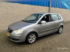 Volkswagen Polo - 1.4-16V Optive| Airco|Elek Pakket|Nette Auto| Centrale Deur| LM Velgen