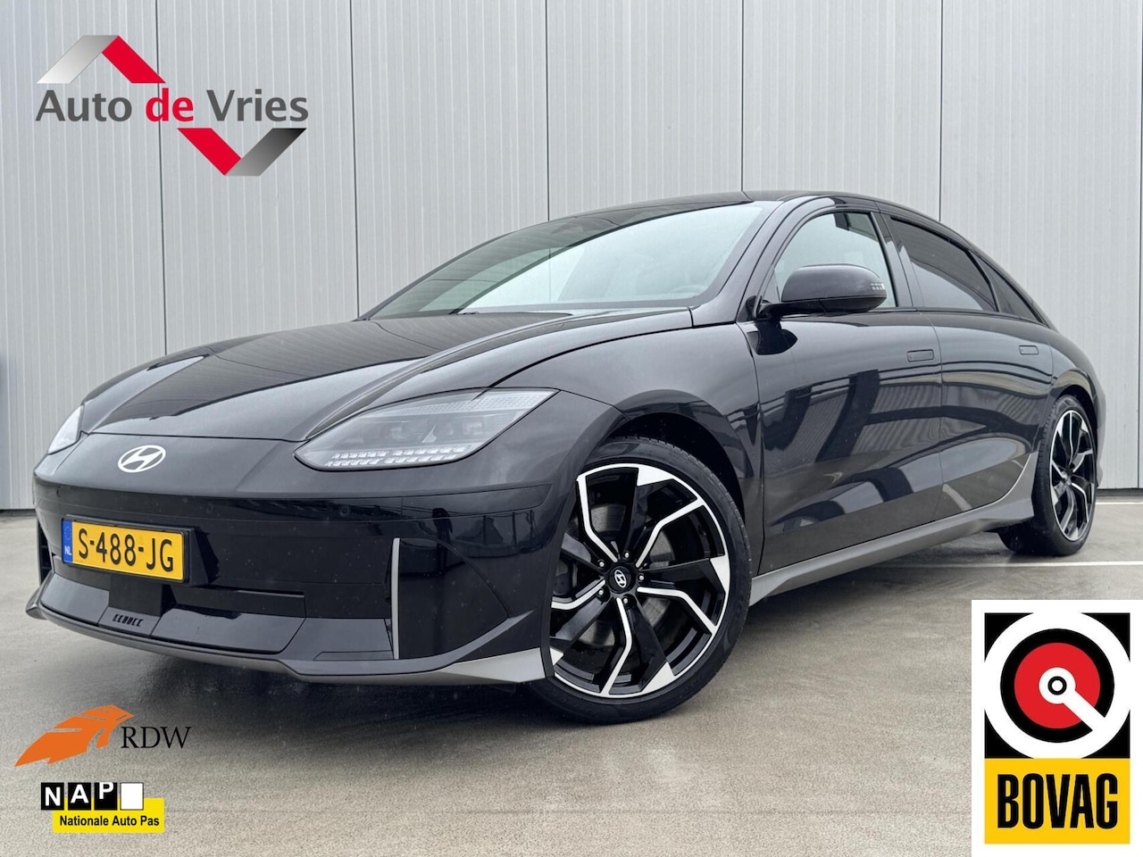 Hyundai IONIQ 6 - Connect 77.4 kWh|Trekhaak|NL-Auto|LED - AutoWereld.nl