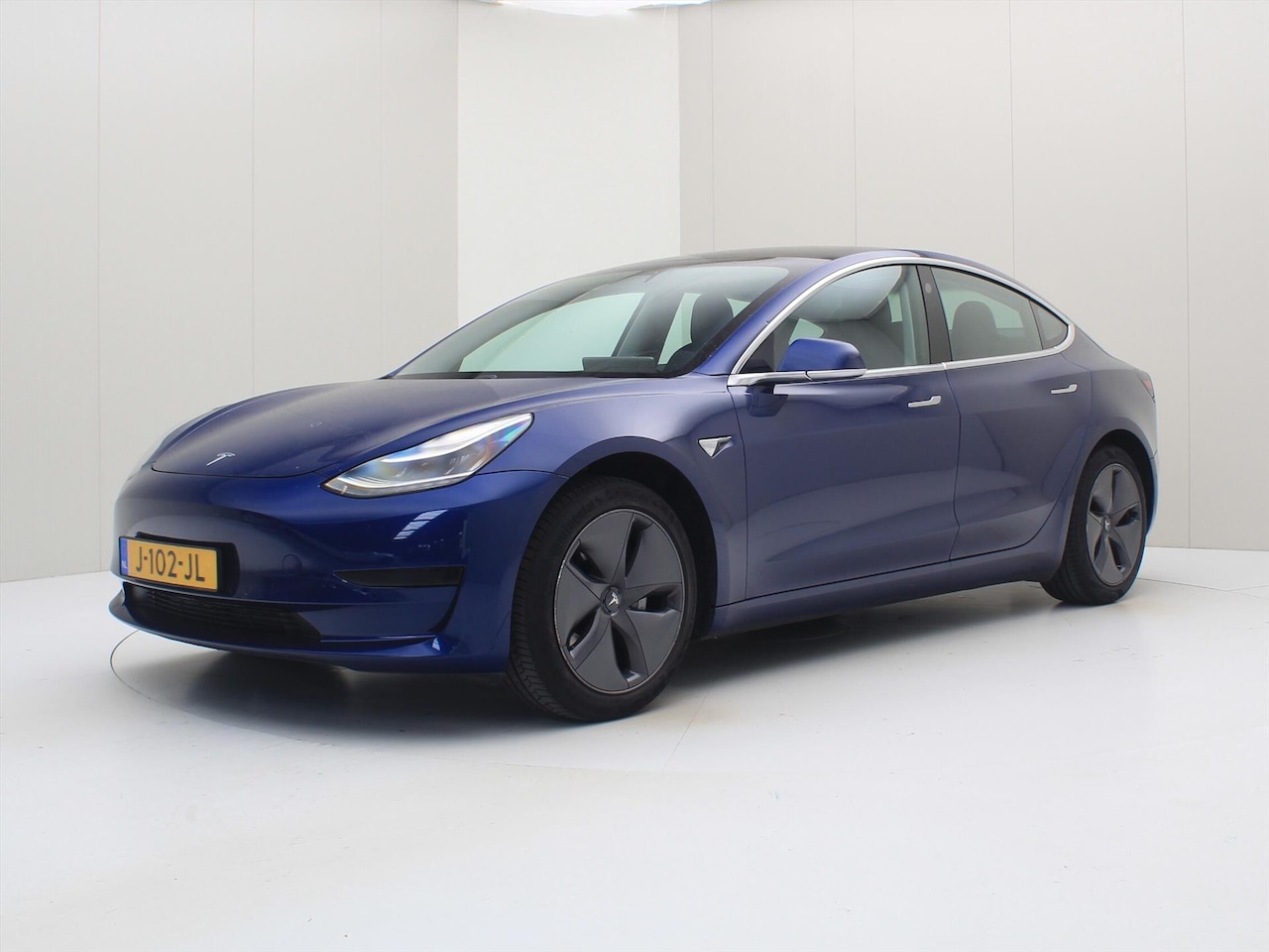 Tesla Model 3 - Standard RWD Plus [ TREKHAAK+AUTOPILOT+60 kWh+PREMIUM AUDIO ] - AutoWereld.nl