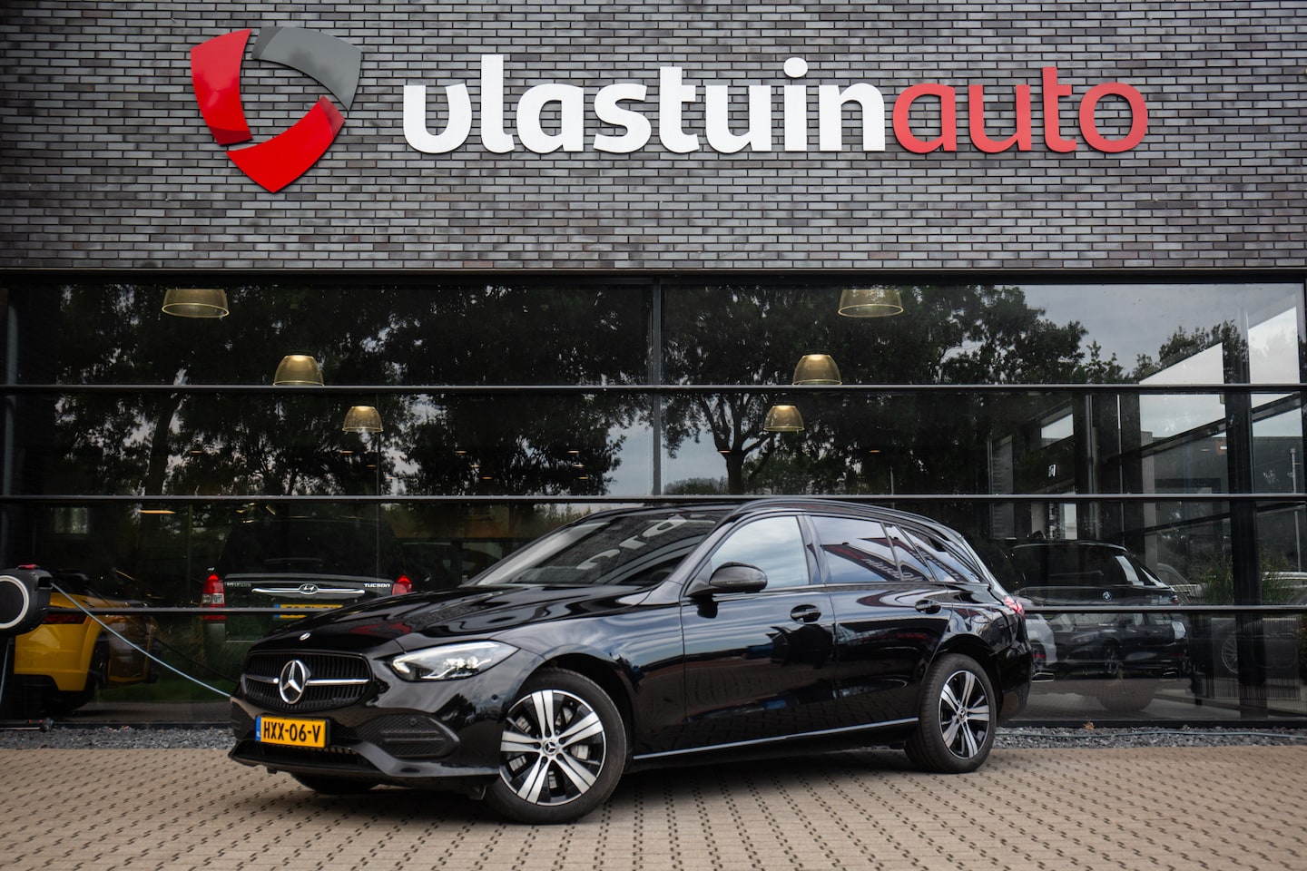 Mercedes-Benz C-klasse Estate - 300 e Luxury Line 300 e Luxury Line , Sfeerverlichting, Trekhaak, Night-pakket - AutoWereld.nl