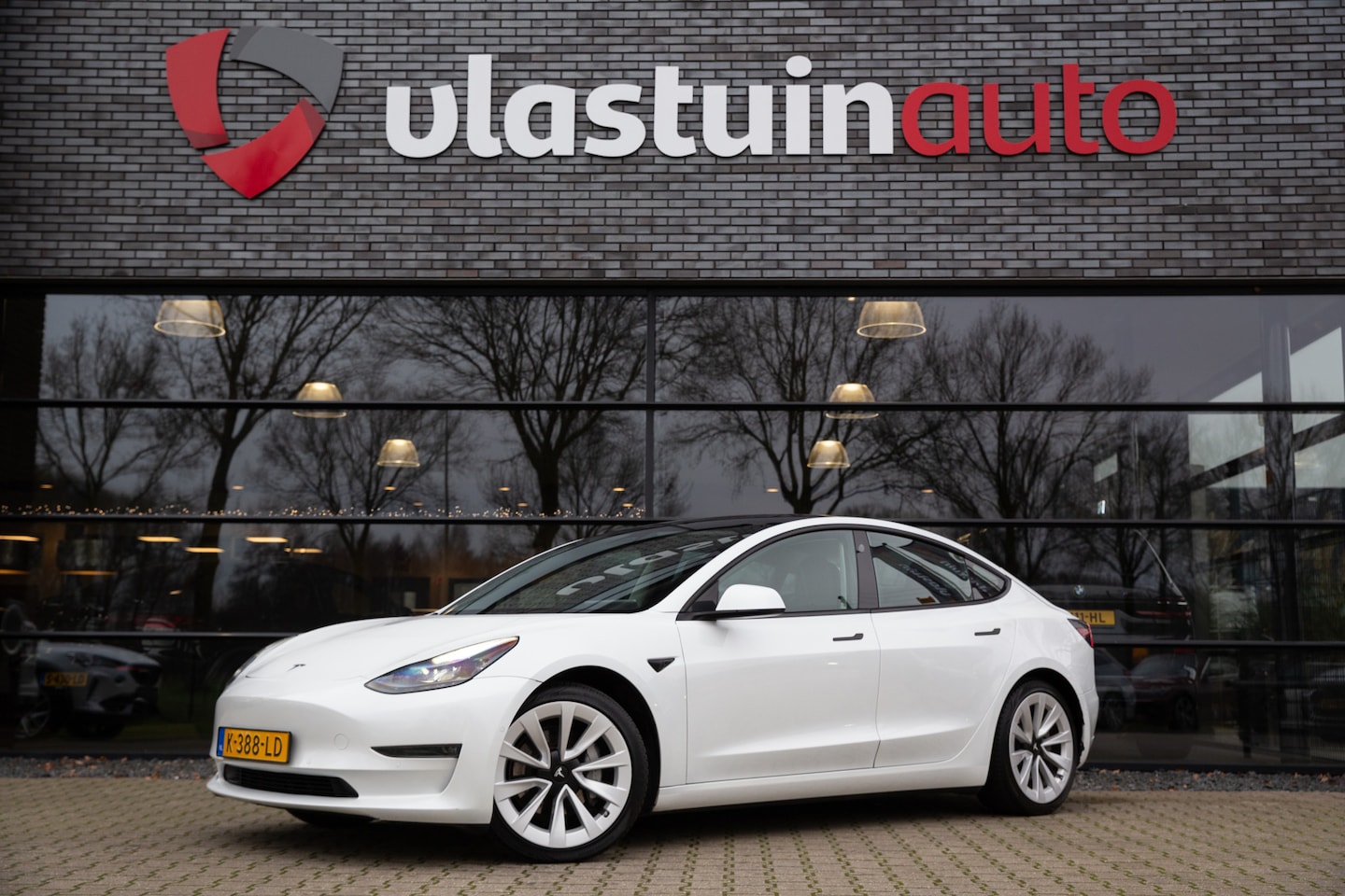 Tesla Model 3 - Long Range RWD Long Range AWD 75 kWh - AutoWereld.nl