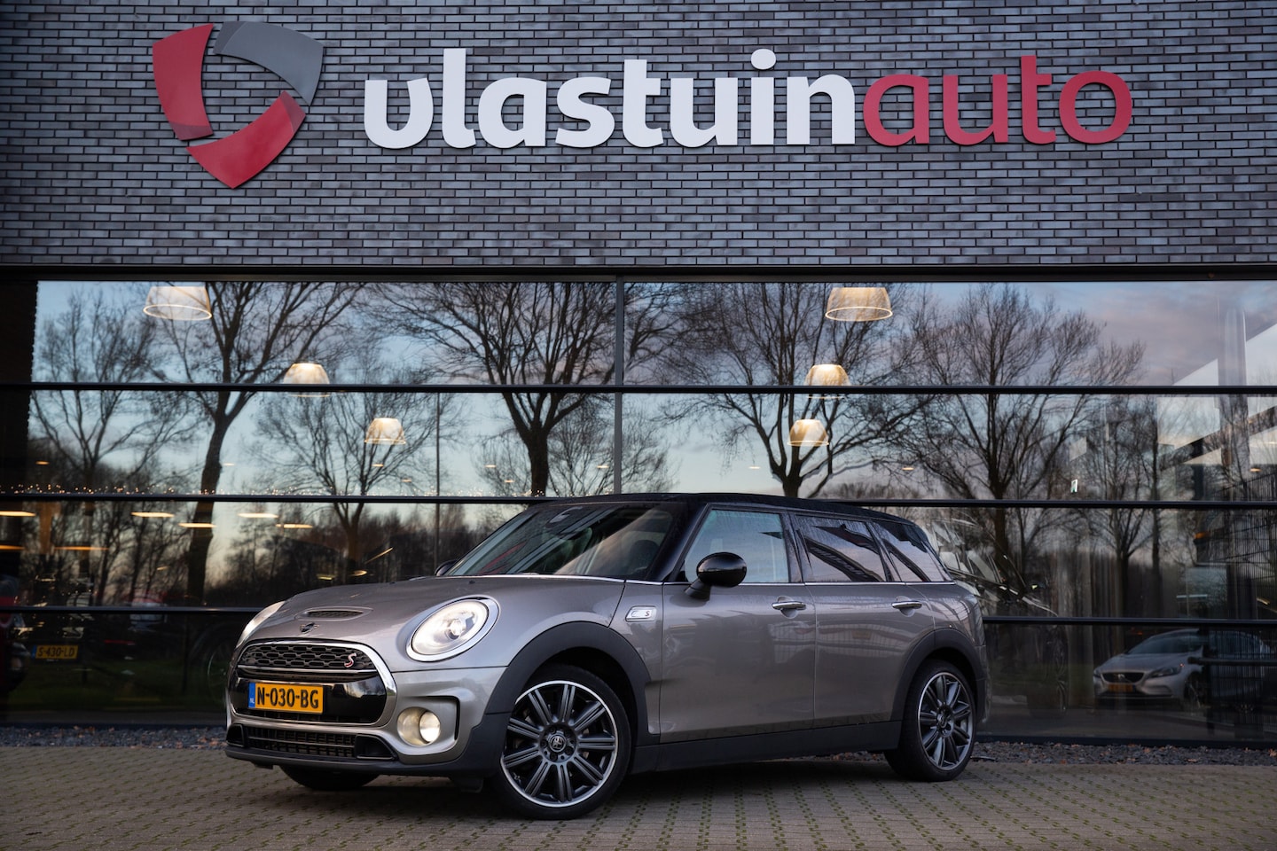 MINI Clubman - 2.0 Cooper S Chili Hyde Park Mini 2.0 Cooper S Chili Hyde Park - AutoWereld.nl
