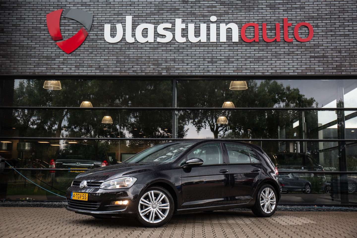 Volkswagen Golf - 1.4 TSI ACT Highline 1.4 TSI ACT Highline , Half leder, Goed onderhouden, Cruise control, Navigatie, Stoelverwa - AutoWereld.nl