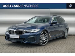 BMW 5-serie Touring - 540i xDrive High Executive M Sport Automaat / Panoramadak / Laserlight / Head-Up / Comfort