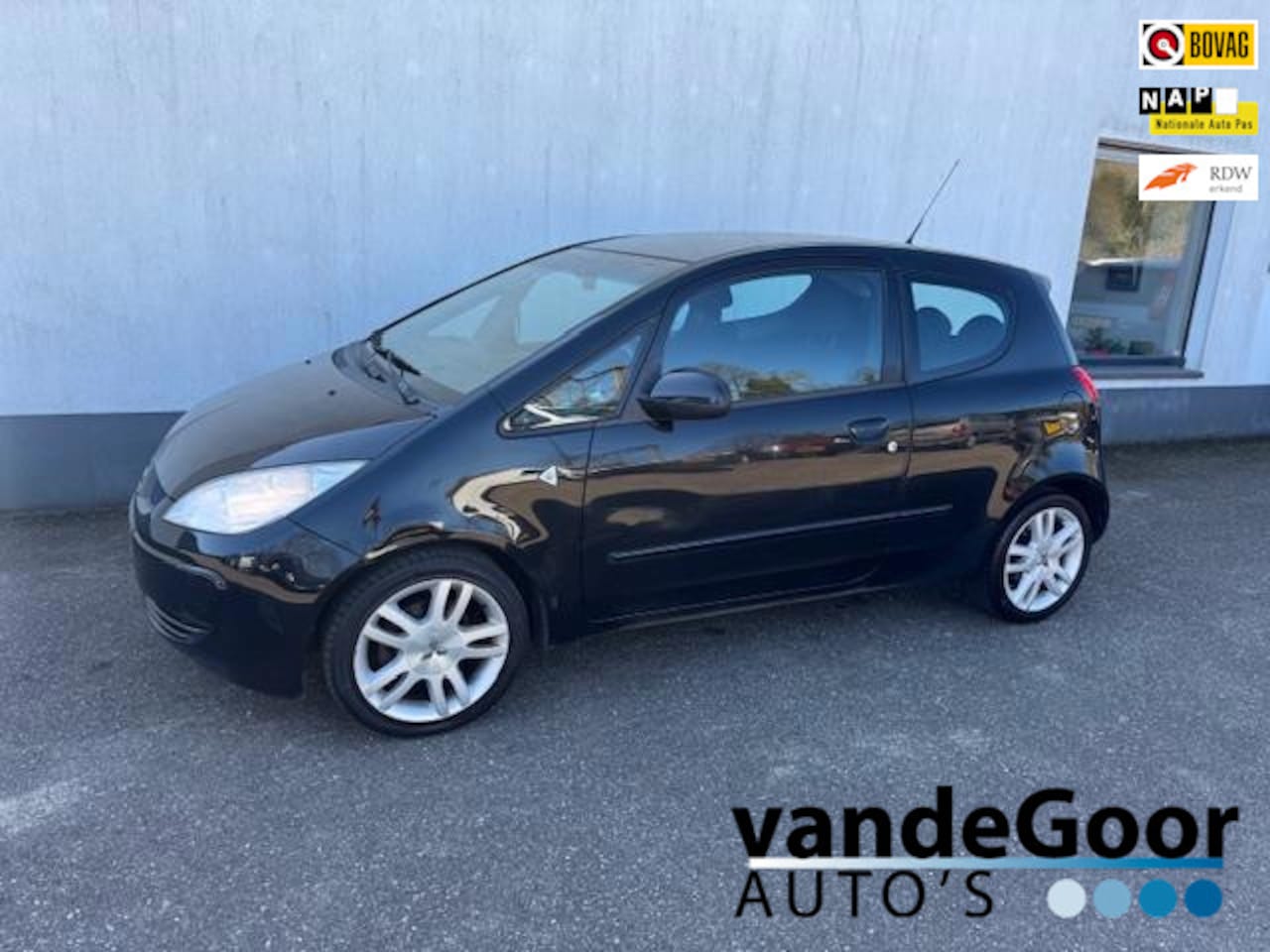 Mitsubishi Colt - 1.5 Invite 1.5 Invite, '05, airco, lm-velgen, sportieve auto met een nieuwe apk ! - AutoWereld.nl