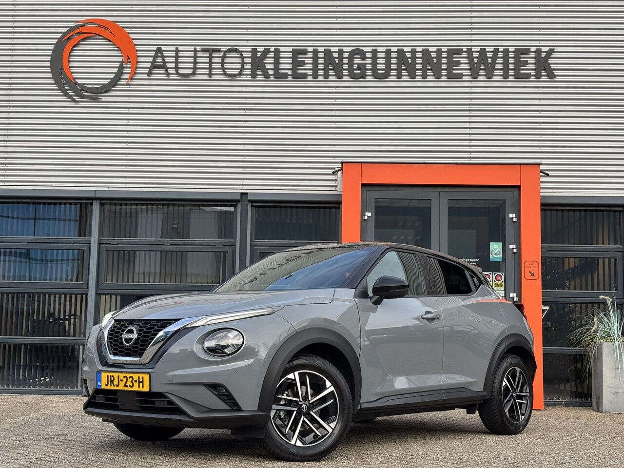 Nissan Juke - 1.0 DIG-T N-Connecta / Stoel, Stuur & Voorruitverwarming / Navigatie / Applecarplay/Androi - AutoWereld.nl