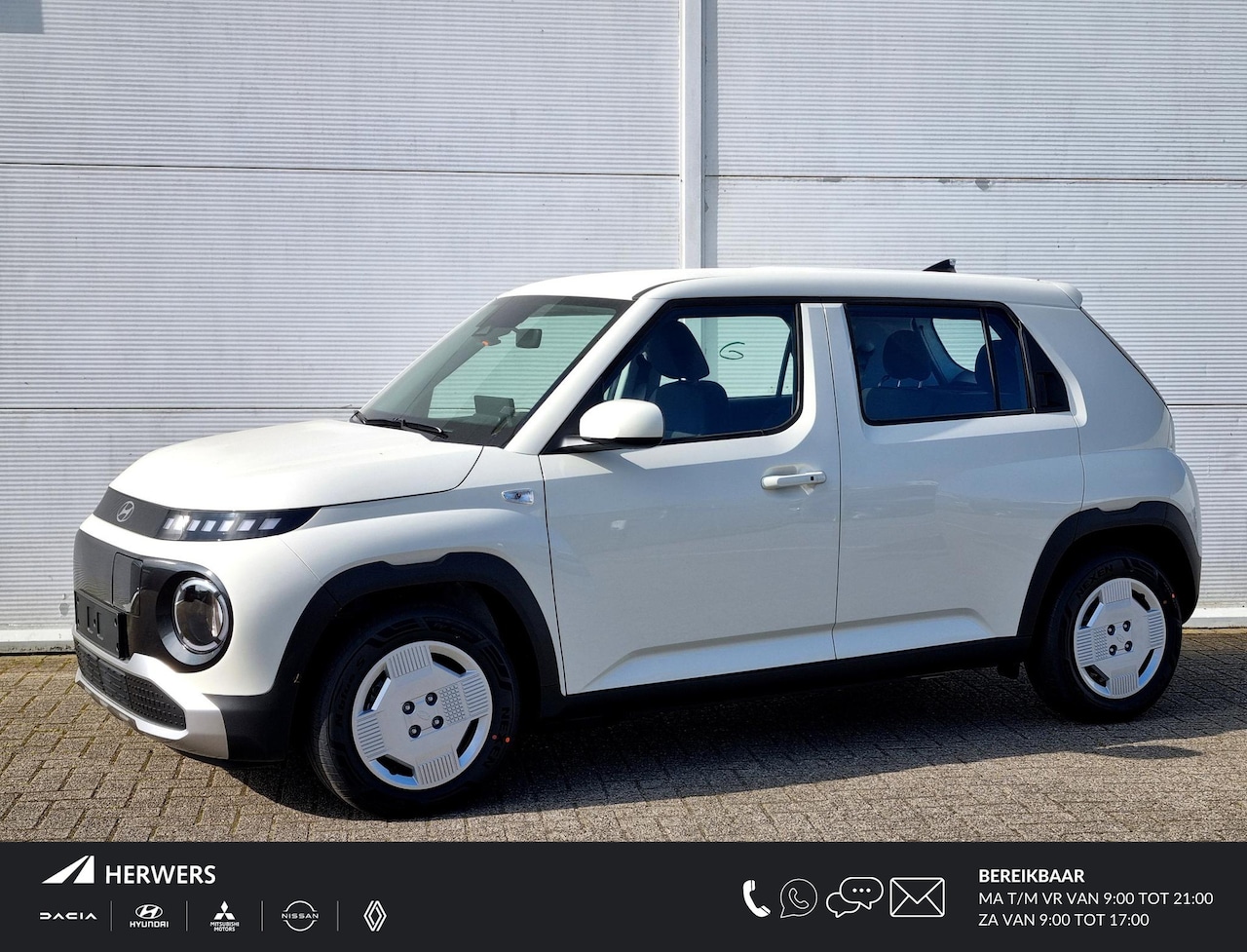 Hyundai Inster - E-Motion 42 kWh / €3000,- inruilvoordeel / 3 maanden levertijd / Navigatie / Apple & Andro - AutoWereld.nl