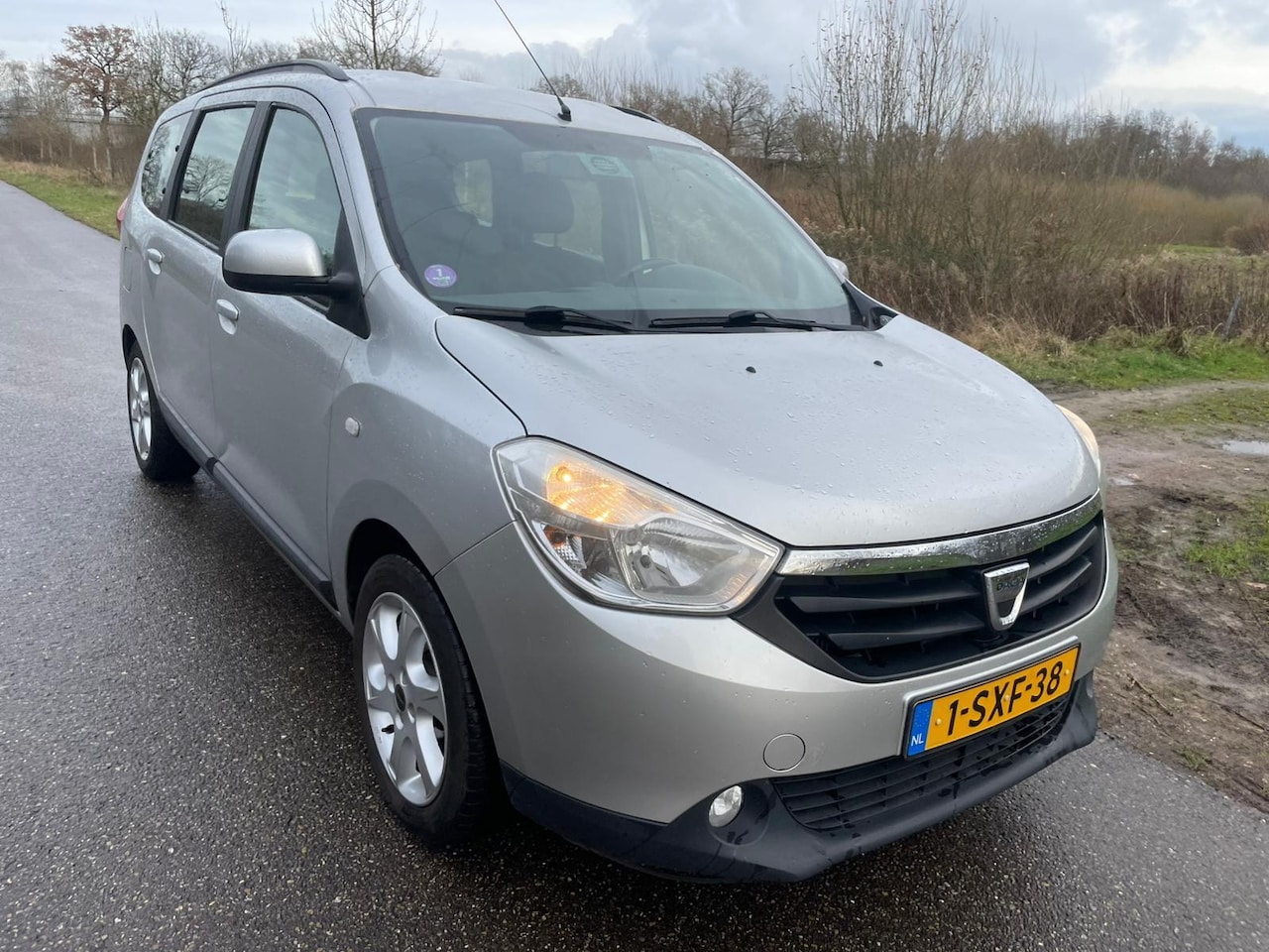 Dacia Lodgy - 1.2 Tce Prestige 7p. 1.2 TCe Prestige 7p. - AutoWereld.nl