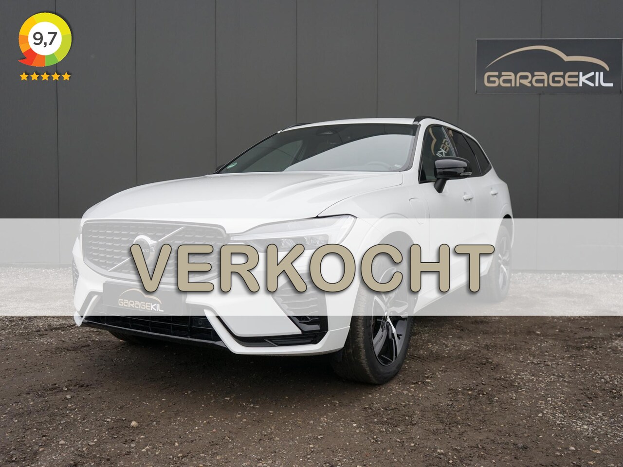 Volvo XC60 - 2.0 T6 Plug-in hybrid AWD R-Design Facelift! / 1e Eig / Dealeronderh / Pano / Camera / Car - AutoWereld.nl