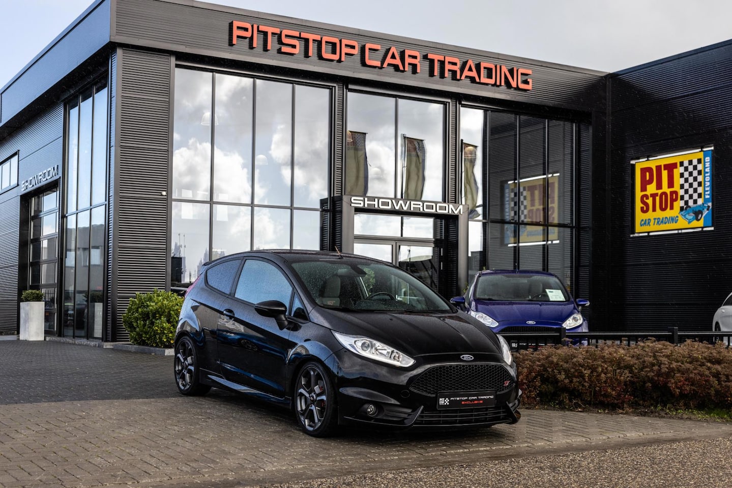 Ford Fiesta - 1.6 ST2 1.6 ST2, 182 PK, FACELIFT, CRUISE, CAMERA, TOP! - AutoWereld.nl