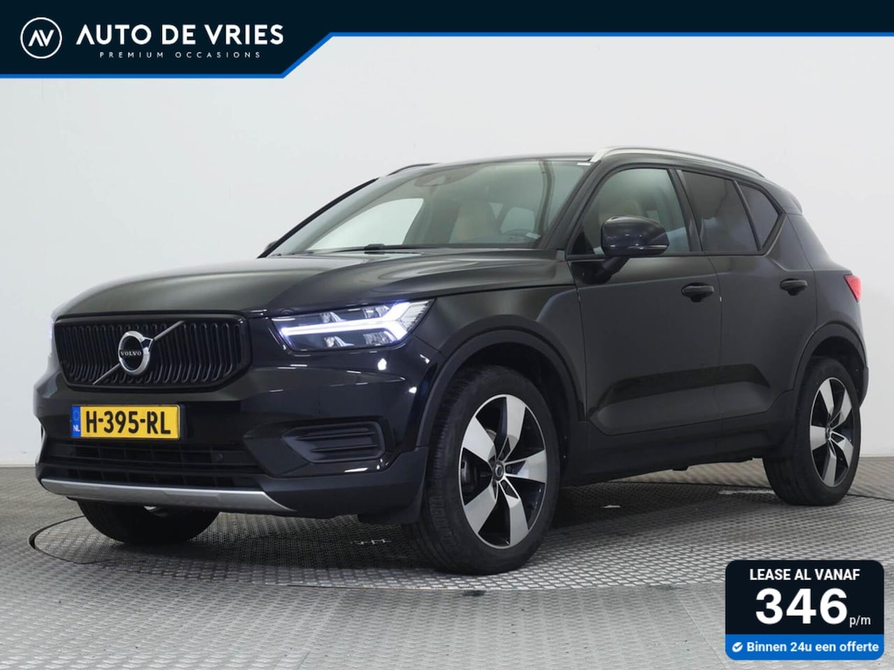 Volvo XC40 - 1.5 T3 163pk Automaat Momentum Pro | Leder | Memorypakket | Camera | Trekhaak - AutoWereld.nl