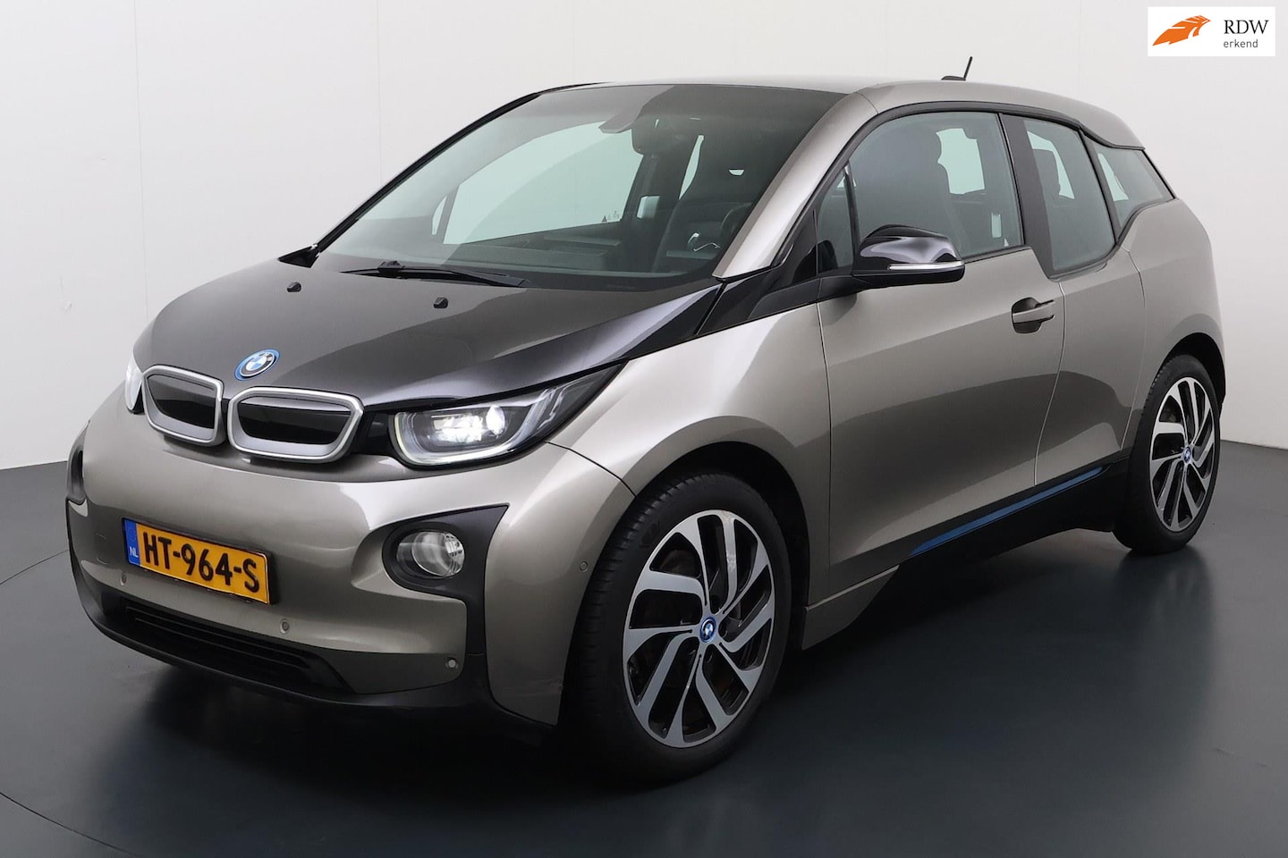 BMW i3 - Range Extender Comfort Advance Range Extender Comfort Advance, navigatie, camera, leder - AutoWereld.nl