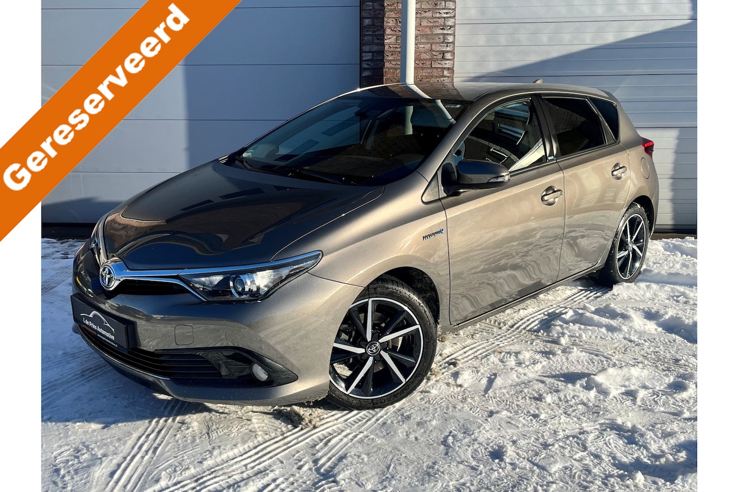 Toyota Auris - 1.8 Hybrid Edition-S+ Dealer OH/Garantie/Trekhaak/Camera - AutoWereld.nl