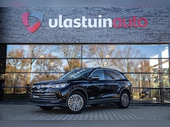 Volkswagen Tiguan - Elegance 1.5 eTSI | Sfeerverlichting, Massagestoelen, 360-graden camera,