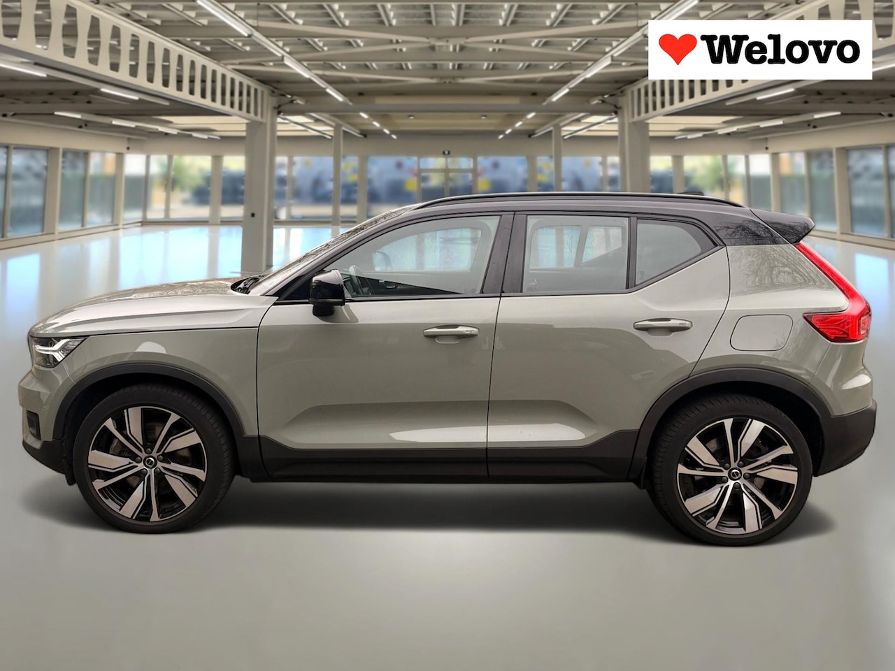 Volvo XC40 - Recharge P8 AWD R-Design Navi+camera,.... - AutoWereld.nl