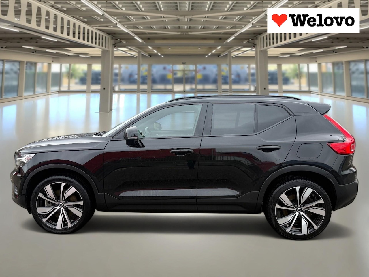 Volvo XC40 - Recharge Plus 20 inch Rijklaar met garantie 10 x xc40 op voorraad - AutoWereld.nl