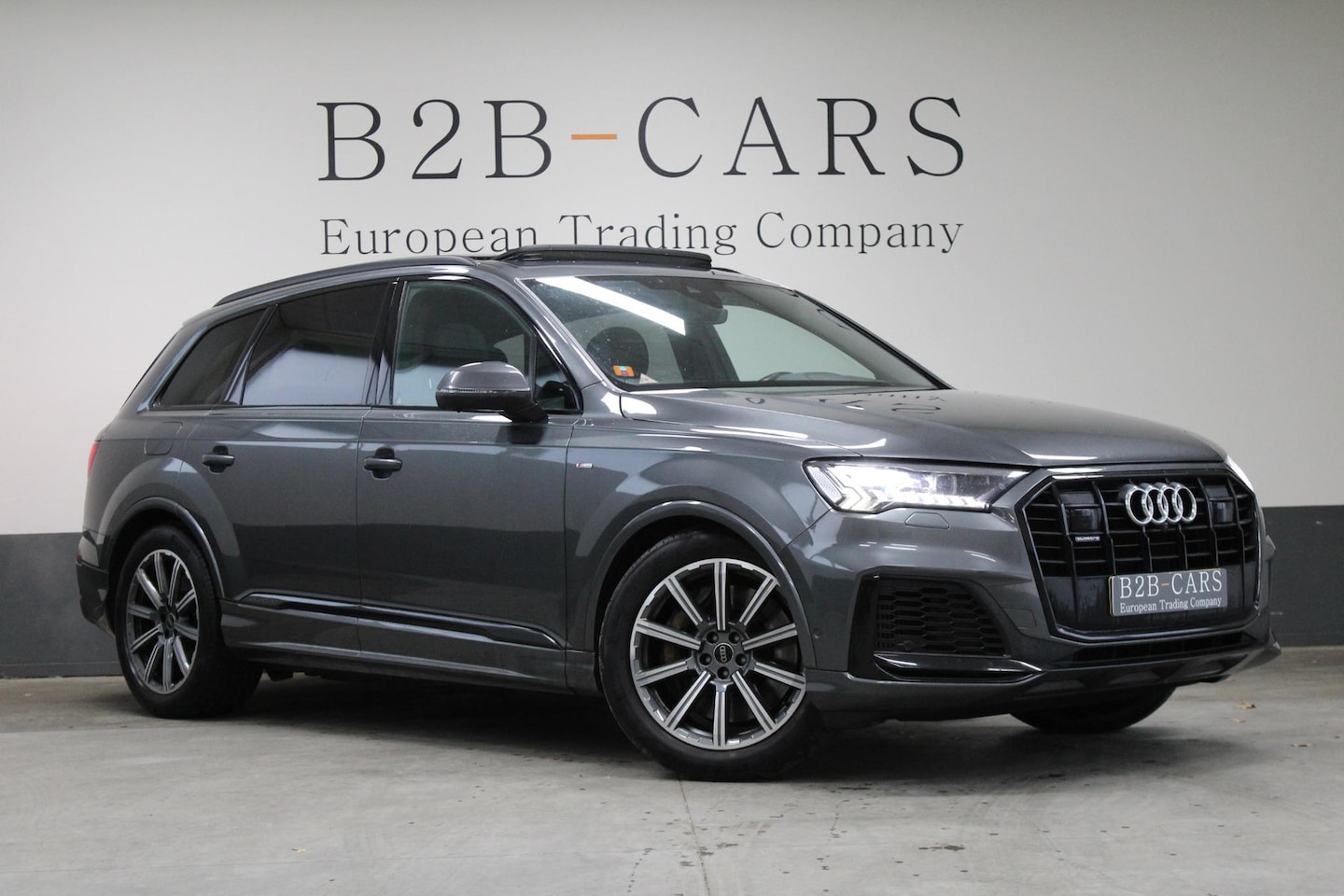 Audi Q7 - 55 TFSI e quattro S-Line Panoramadak - Lederen bekleding - Matrix LED - AutoWereld.nl