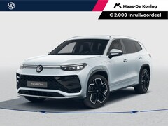 Volkswagen Tayron - R-Line-Edition 1.5 eHybrid 272 pk 6 versn. DSG · Assistance Pakket · Design Pakket 'Black