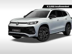 Volkswagen Tayron - R-Line-Edition 1.5 eHybrid 204 pk 6 versn. DSG · Assistance pakket plus · Design pakket ·