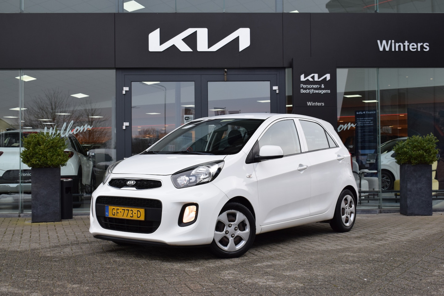 Kia Picanto - 1.0 CVVT ComfortLine | Airco | Radio | Bluetooth | Elektrische Ramen | 5 Deurs | - AutoWereld.nl