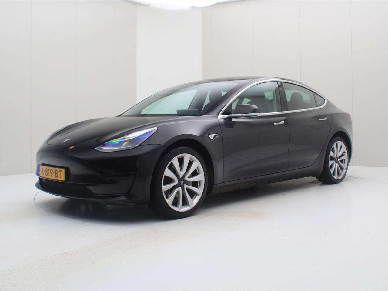 Tesla Model 3 - Standard RWD Plus [ LFP-ACCU+AUTOPILOT+60 kWh+19 INCH+PREMIUM AUDIO ] - AutoWereld.nl