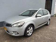Kia Cee'd - 1.4 CVVT X-ecutive