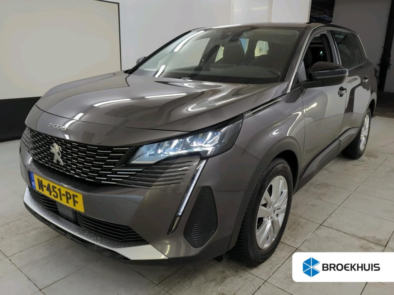 Peugeot 5008 - 1.2 PureTech Active Pack Business | Automaat | Navigatie | Camera | Origineel NL | 97.500k - AutoWereld.nl