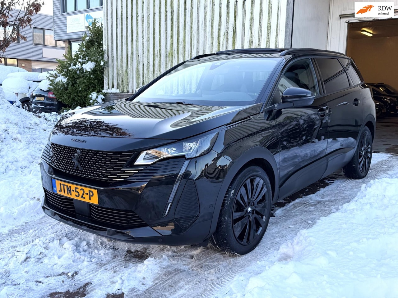 Peugeot 5008 - 1.2 PureTech GT Black Pack 7-Persoons 131pk Automaat | PANO | 1 EIG | DEALER | ACC | CAMER - AutoWereld.nl