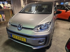 Volkswagen Up! - 1.0 BMT high up ECC/CAM/VELGEN/Trekhaak/1e eig