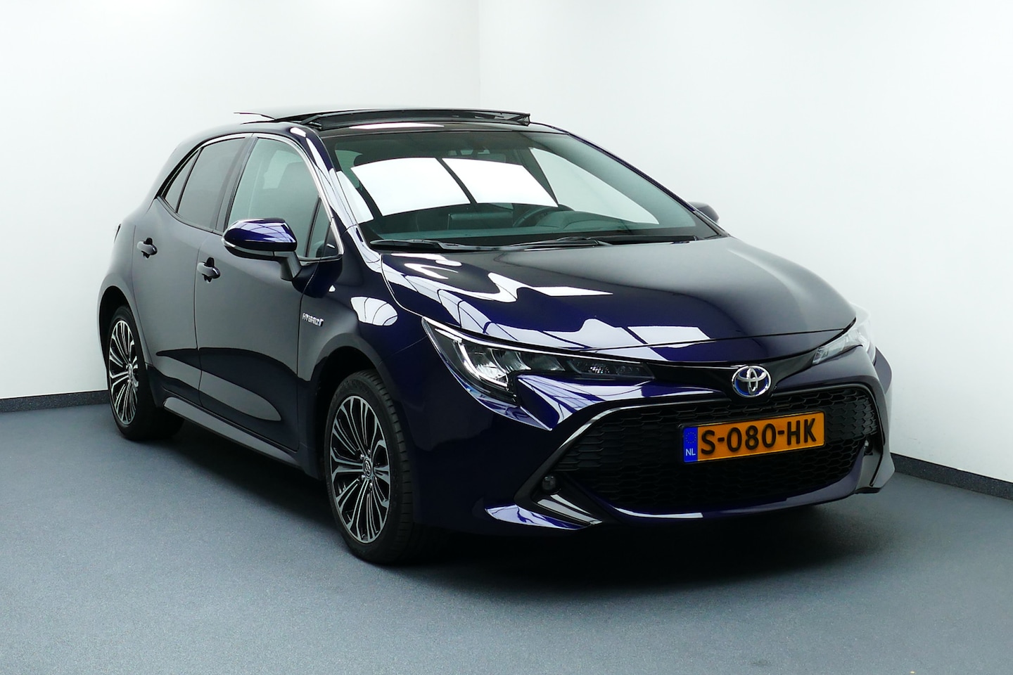 Toyota Corolla - Hybrid 140 Panodak, Camera, Led Koplampen, - AutoWereld.nl