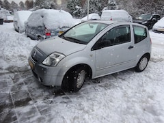 Citroën C2 - 1.1i VTR MET JAAR APK