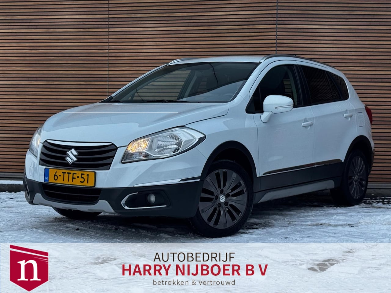 Suzuki SX4 S-Cross - 1.6 Exclusive Navi / Trekhaak / Cruise / camera enz enz - AutoWereld.nl