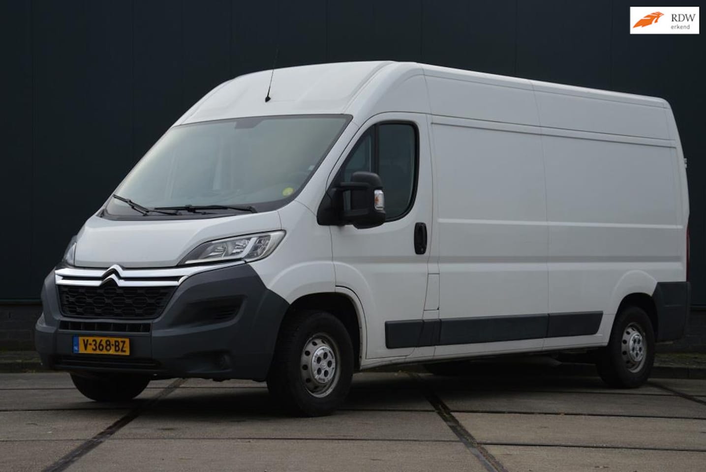 Citroën Jumper - 35 2.2 HDI L3H3 150PK Euro 5 Airco Schuifdeur Trekhaak - AutoWereld.nl