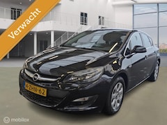 Opel Astra - 1.6 CDTi Business +