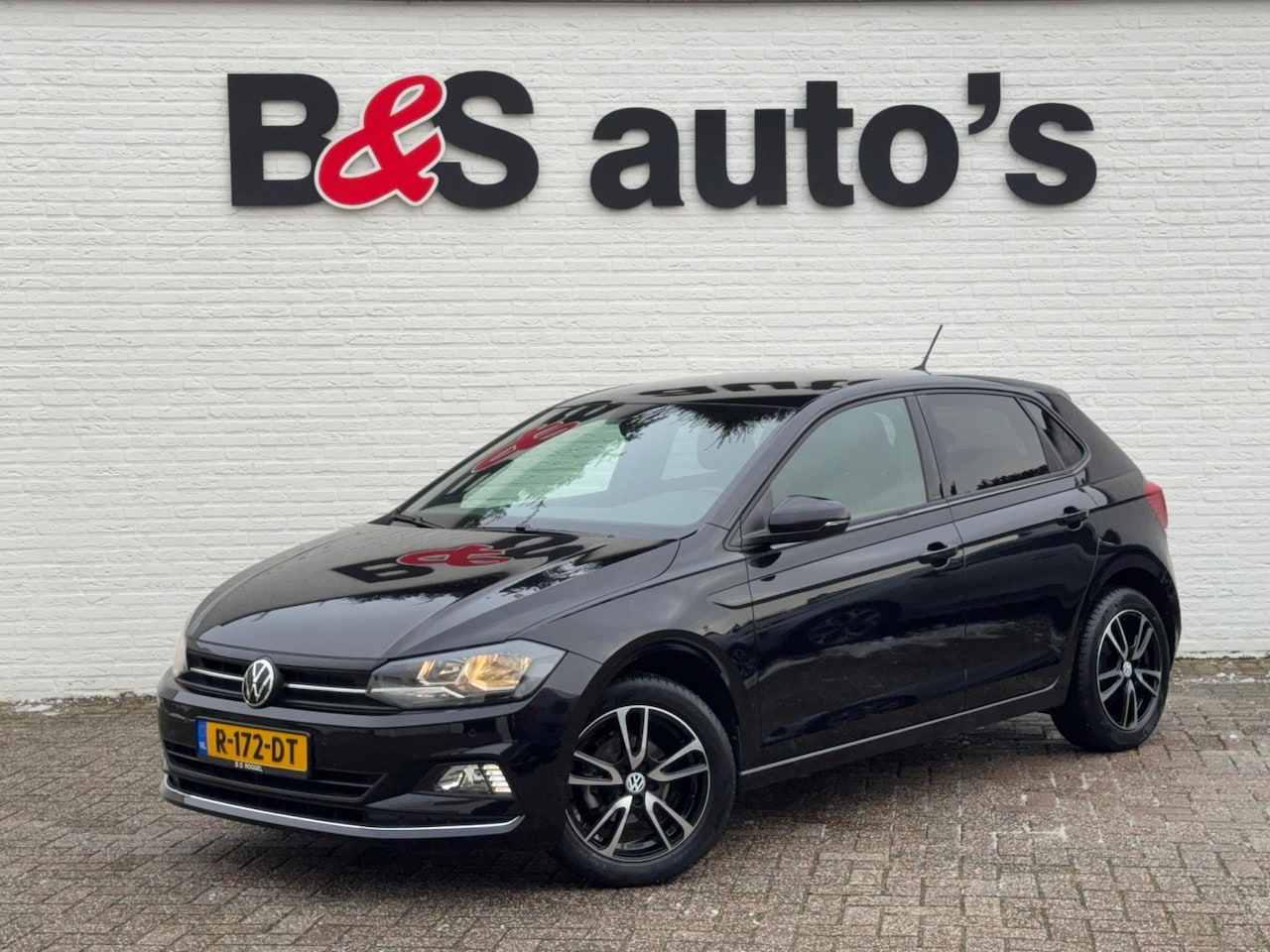 Volkswagen Polo - 1.0 TSI Highline Adaptive cruise Climate control Navigatie DAB Bluetooth Parkeersensoren v - AutoWereld.nl