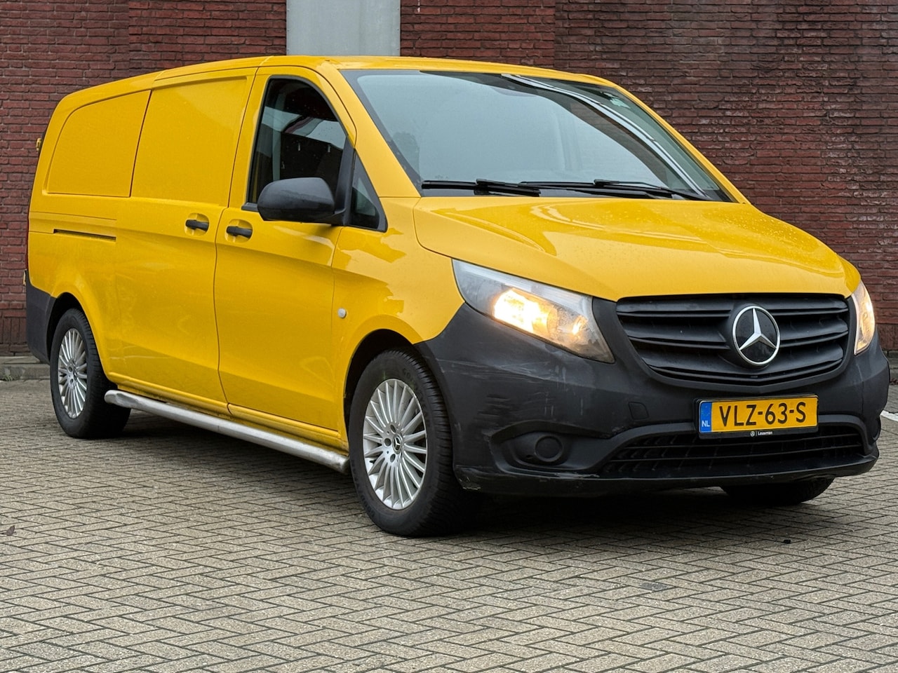 Mercedes-Benz eVito - EVito Extra Lang 66 kWh|LONG-RANGE|AUTOMAAT|NAVI|2XSCHUIFDEUR|EURO6 - AutoWereld.nl