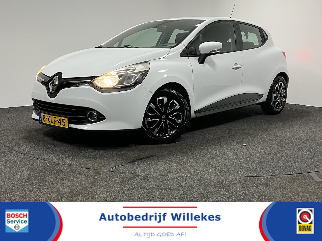 Renault Clio - 0.9 TCe Expression | NAVI | CRUISE CONTROL | CARPLAY | - AutoWereld.nl
