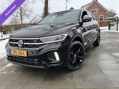 Volkswagen T-Roc - 1.5 TSI DSG . R-LINE , AFN TREKHAAK , IQ-LIGHT , LED , BLINDSPOT , VIRTUAL COCKPIT PRO , A
