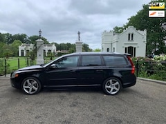 Volvo V70 - 204pk 2.0T Automaat Xenon Leder 18" R All Season wielen Stoelverwarming Dubbele uitlaat Th