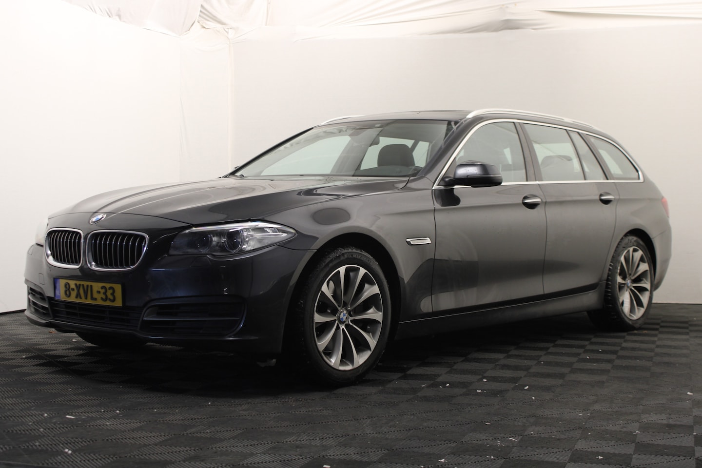 BMW 5-serie Touring - 528i Executive |Navi| - AutoWereld.nl