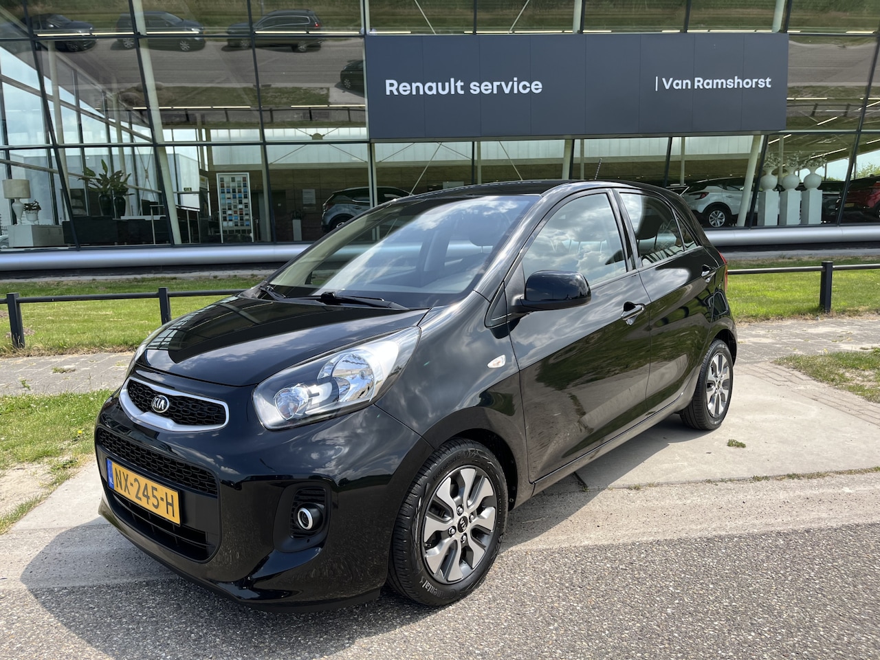 Kia Picanto - 1.0 CVVT EconomyPlusLine / Camera / Airco / Navi / Bluetooth / 14'' LMV / - AutoWereld.nl