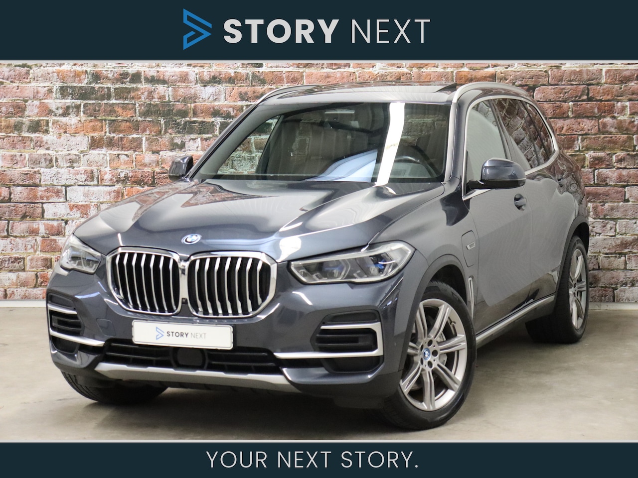 BMW X5 - xDrive45e High Executive xLine Automaat / Panoramadak / Trekhaak / Stoelventilatie / Lucht - AutoWereld.nl
