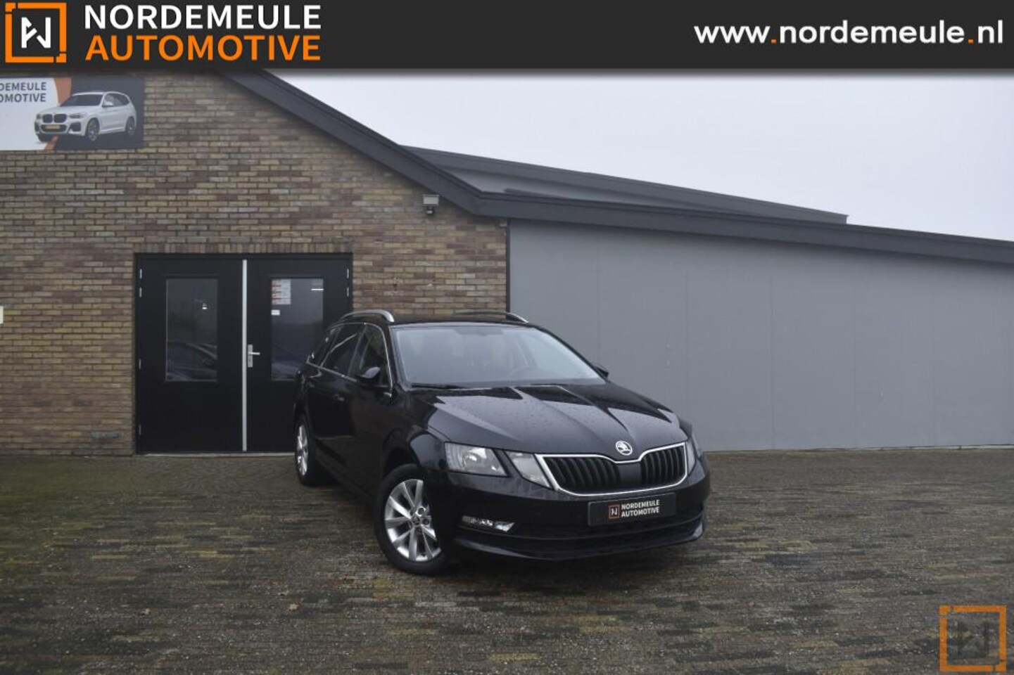 Skoda Octavia - 1.6 TDI GREENTECH AMB BNS, Navi, Cruise, Apple Carplay - AutoWereld.nl