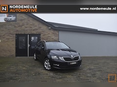 Skoda Octavia - 1.6 TDI GREENTECH AMB BNS, Navi, Cruise, Apple Carplay
