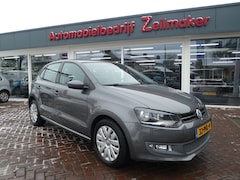 Volkswagen Polo - 1.4-16V Comfortline Automaat, Airco, Navi, Trekhaak, PDC achter