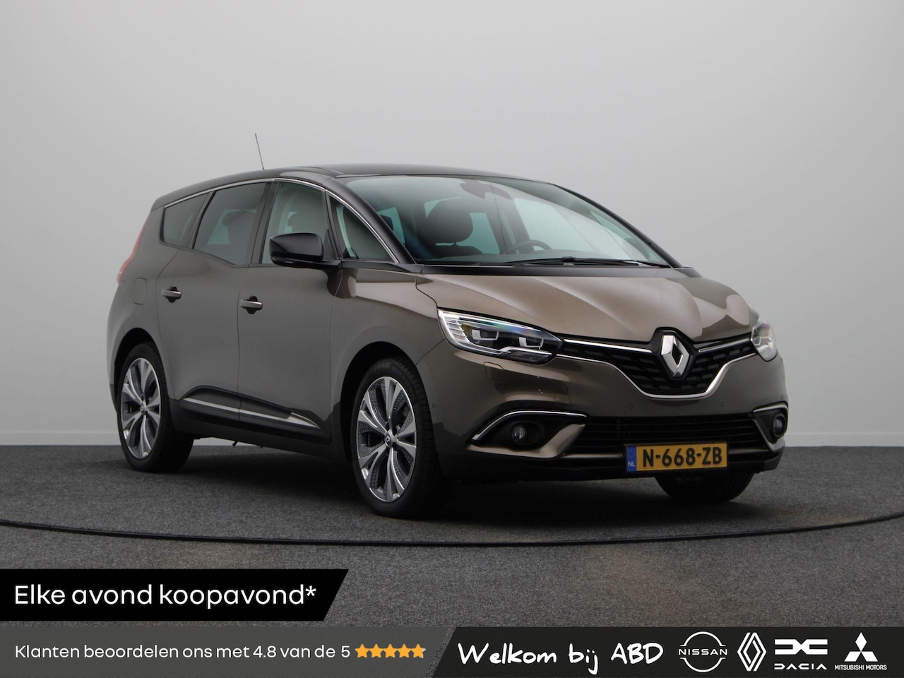 Renault Grand Scénic - 140pk TCe Intens | Trekhaak | Stoelverwarming | Massagestoelen | Lichtmetalen velgen | - AutoWereld.nl