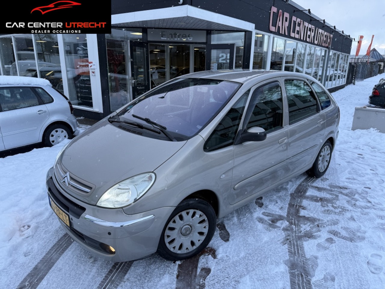 Citroën Xsara Picasso - 2.0i-16V Image |AUTOMAAT|AIRCO|TREKHAAK| - AutoWereld.nl