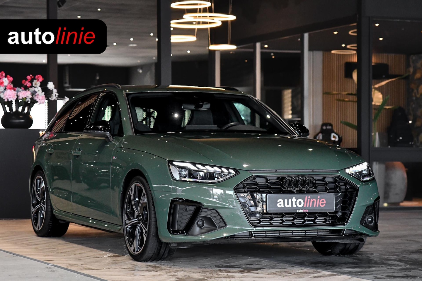 Audi A4 Avant - 40 TFSI S edition Competition. RS stoelen, Massage, B&O, Camera, Sfeer, Matrix, 19''! - AutoWereld.nl